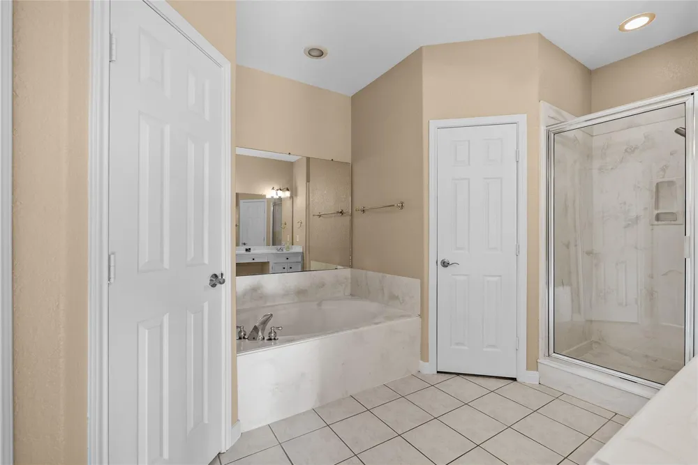 616 County Road 44 Angleton, TX 77515