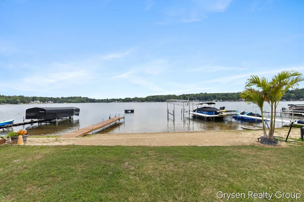 24249 Draper Drive Sturgis, MI 49091