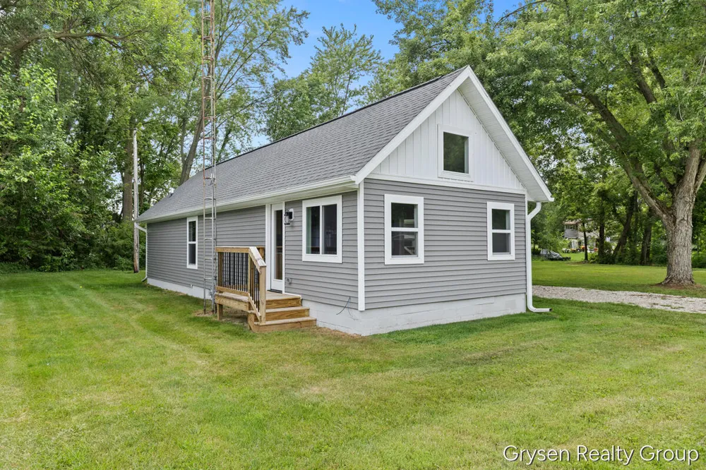 24249 Draper Drive Sturgis, MI 49091