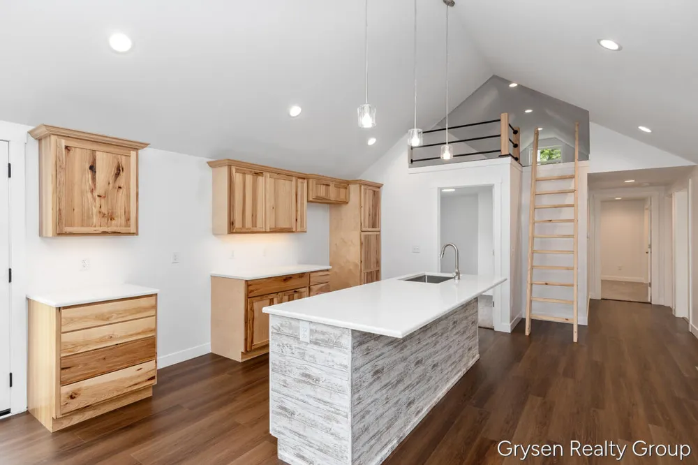 24249 Draper Drive Sturgis, MI 49091