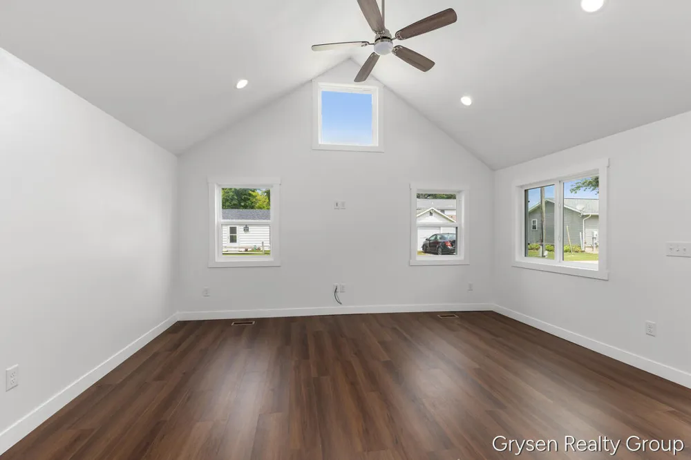 24249 Draper Drive Sturgis, MI 49091
