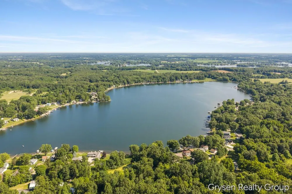 24249 Draper Drive Sturgis, MI 49091
