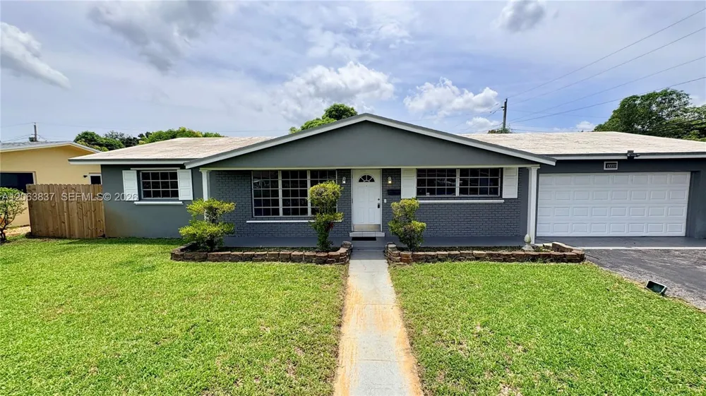 4440 NW 4th Ct #4440 Plantation, FL 33317
