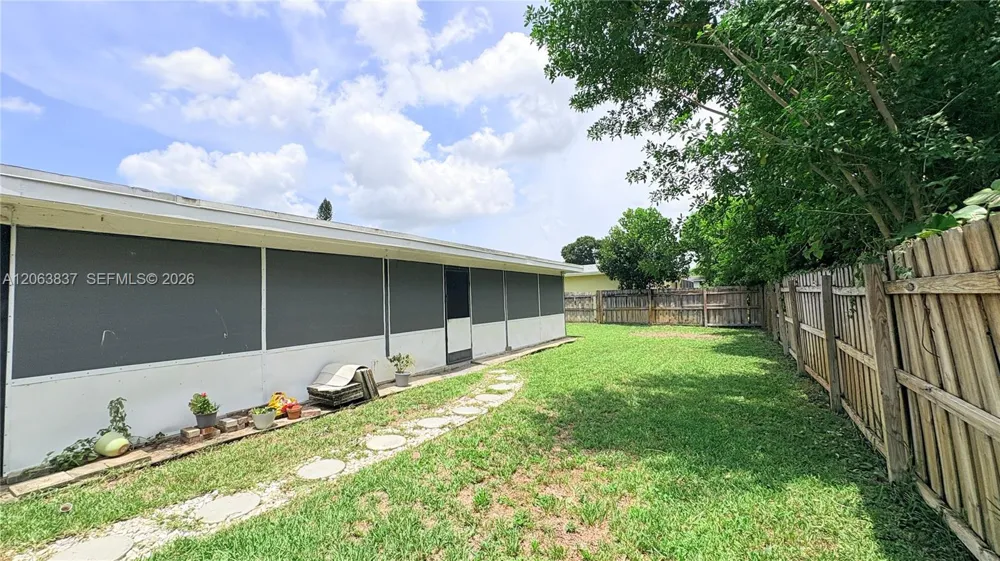 4440 NW 4th Ct #4440 Plantation, FL 33317