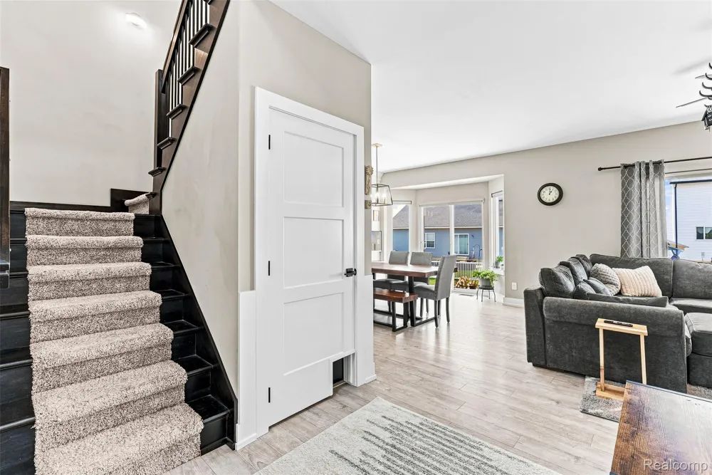 5113 Westminster Drive Dundee Village, MI 48131