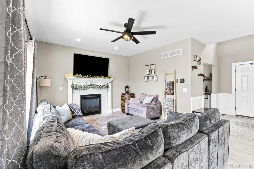 5113 Westminster Drive Dundee Village, MI 48131