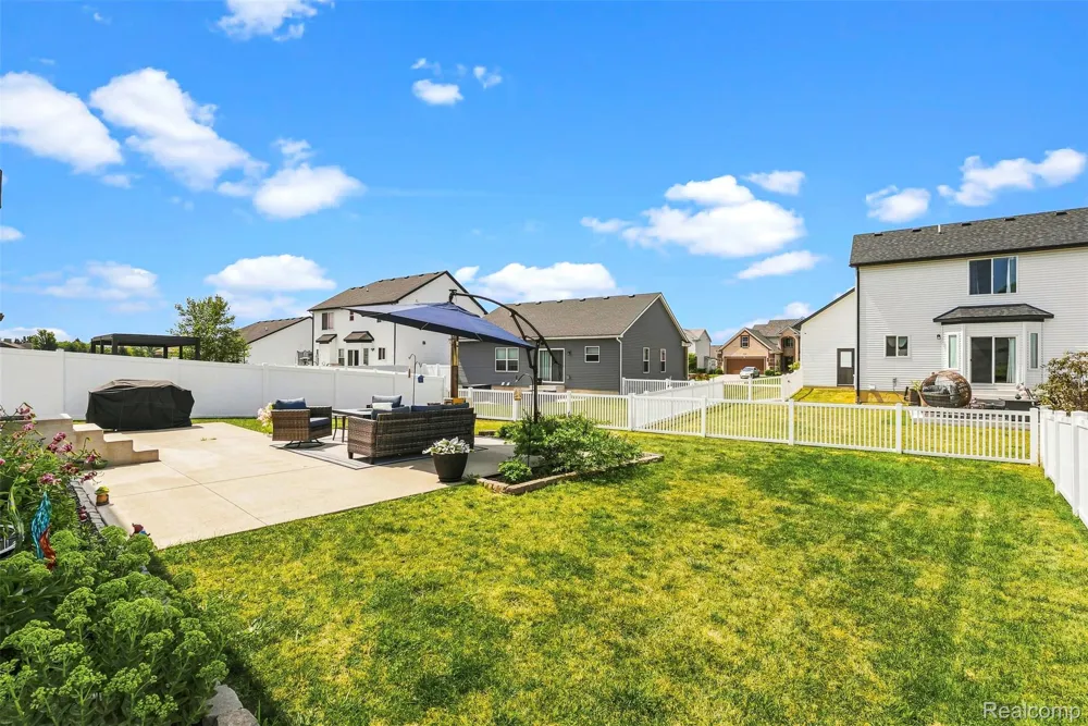 5113 Westminster Drive Dundee Village, MI 48131