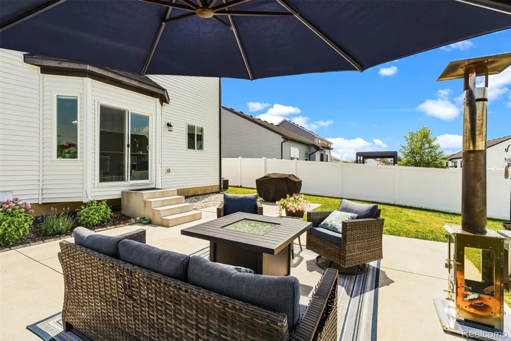 5113 Westminster Drive Dundee Village, MI 48131