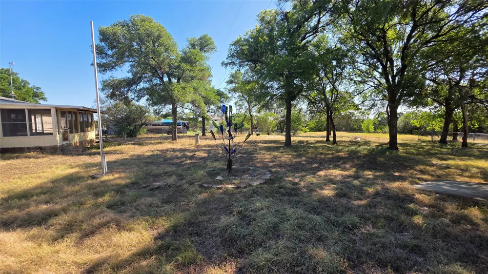 274 County Road 1500 Morgan, TX 76671