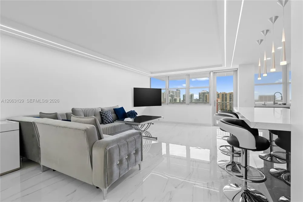 250 174th St #1803 Sunny Isles Beach, FL 33160