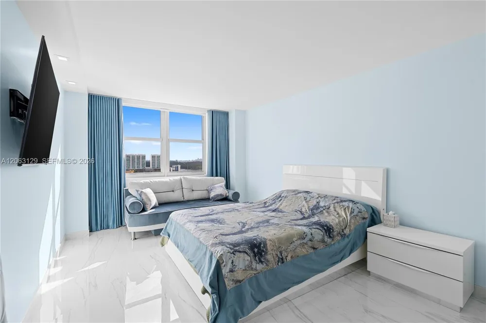 250 174th St #1803 Sunny Isles Beach, FL 33160