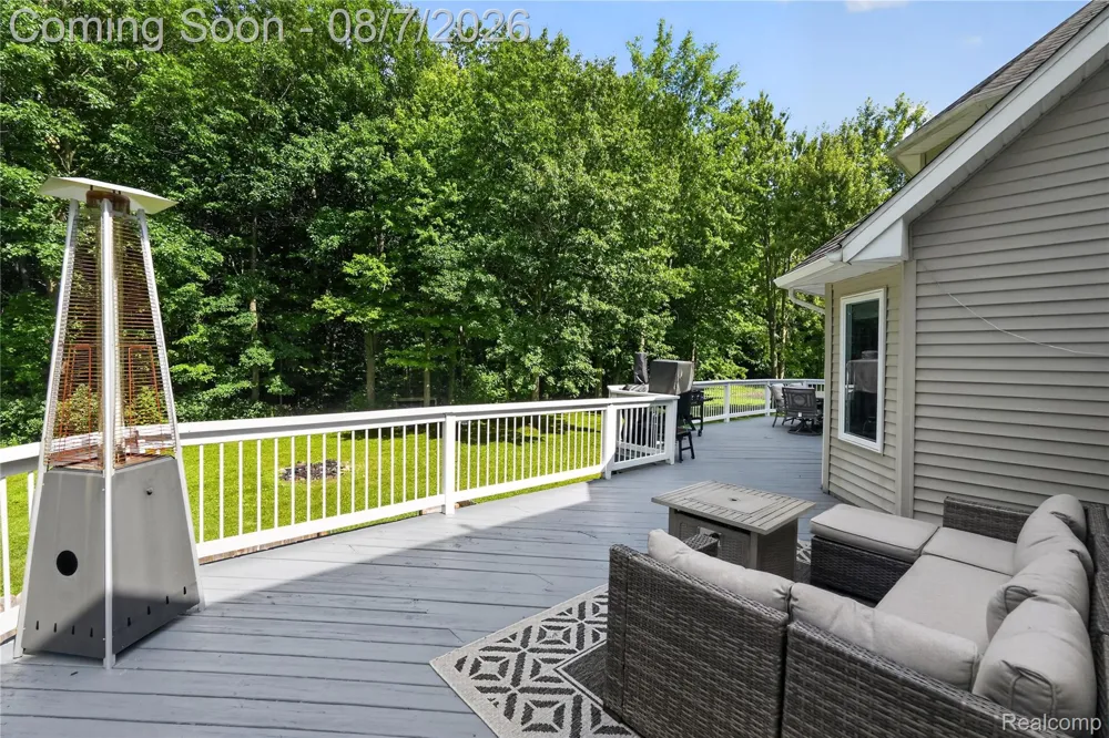 65690 North Avenue Ray Township, MI 48096