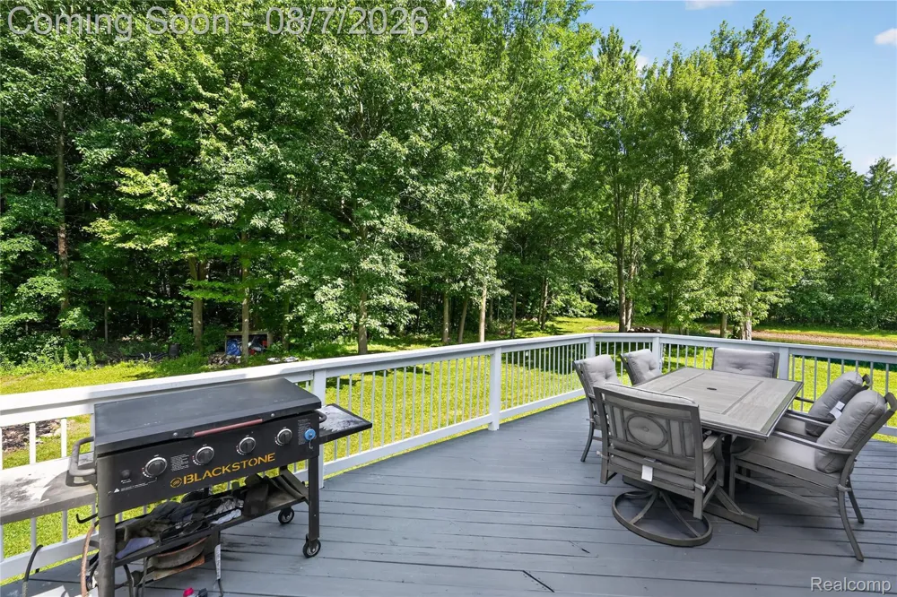65690 North Avenue Ray Township, MI 48096