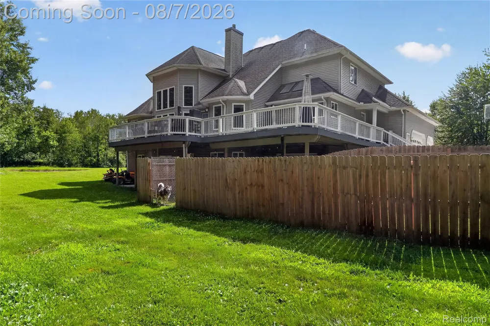 65690 North Avenue Ray Township, MI 48096