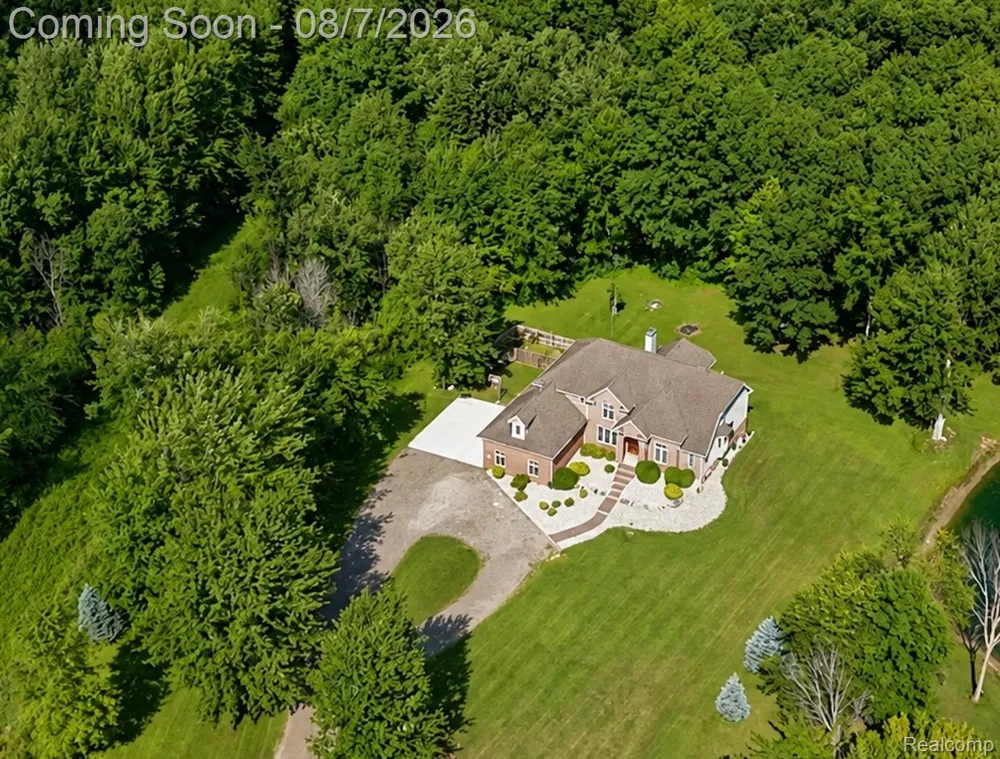 65690 North Avenue Ray Township, MI 48096