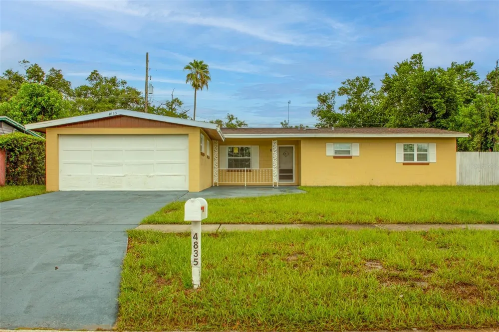 4835 KATHY JO TERRACE Orlando, FL 32808