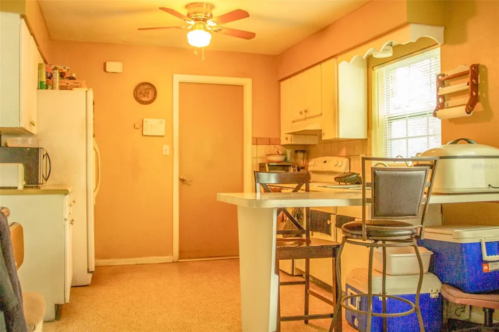 4835 KATHY JO TERRACE Orlando, FL 32808