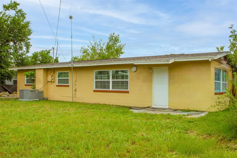 4835 KATHY JO TERRACE Orlando, FL 32808