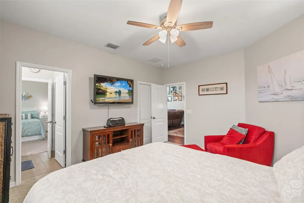 648 CORTONA DRIVE Orlando, FL 32828