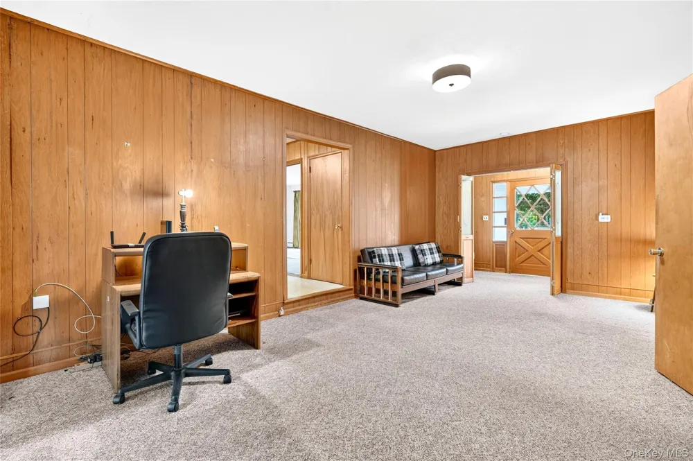 2 Laura Lane Spring Valley, NY 10977