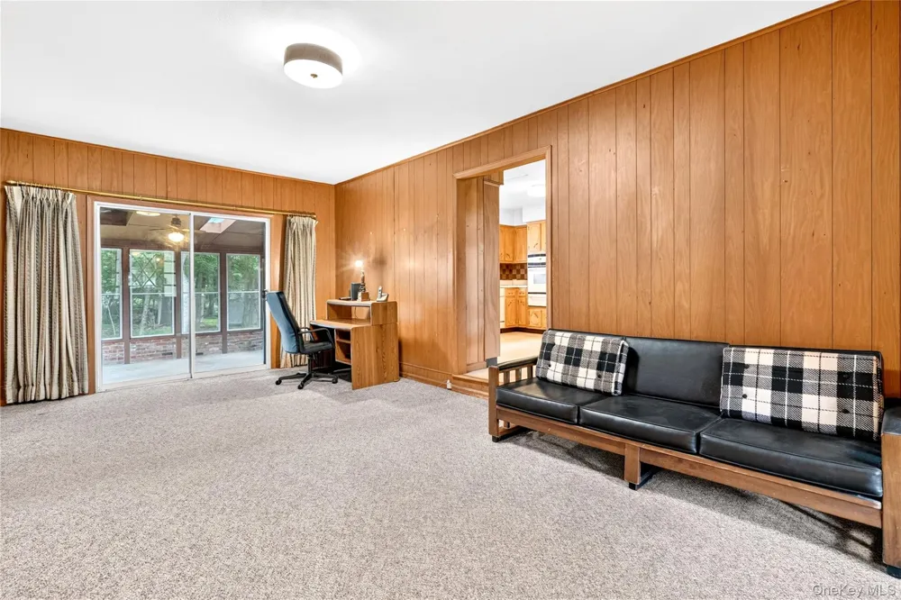2 Laura Lane Spring Valley, NY 10977