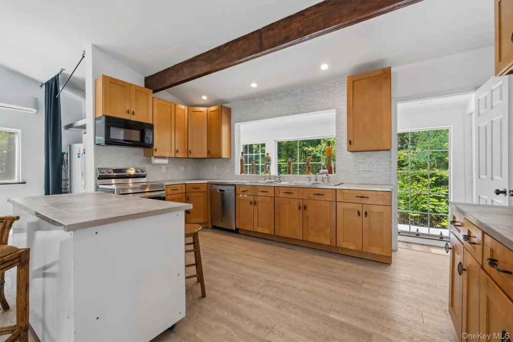 985 Cold Spring Road Forestburgh, NY 12777