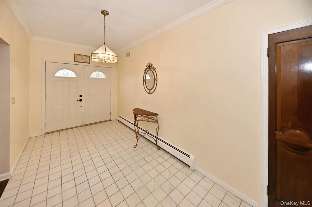 19 Sterling Road Spring Valley, NY 10977