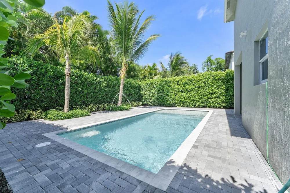 430 LUCKY LANE Delray Beach, FL 33444