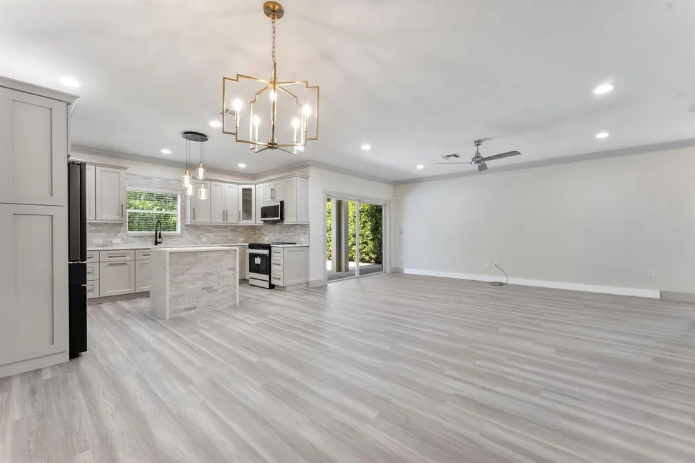 430 LUCKY LANE Delray Beach, FL 33444