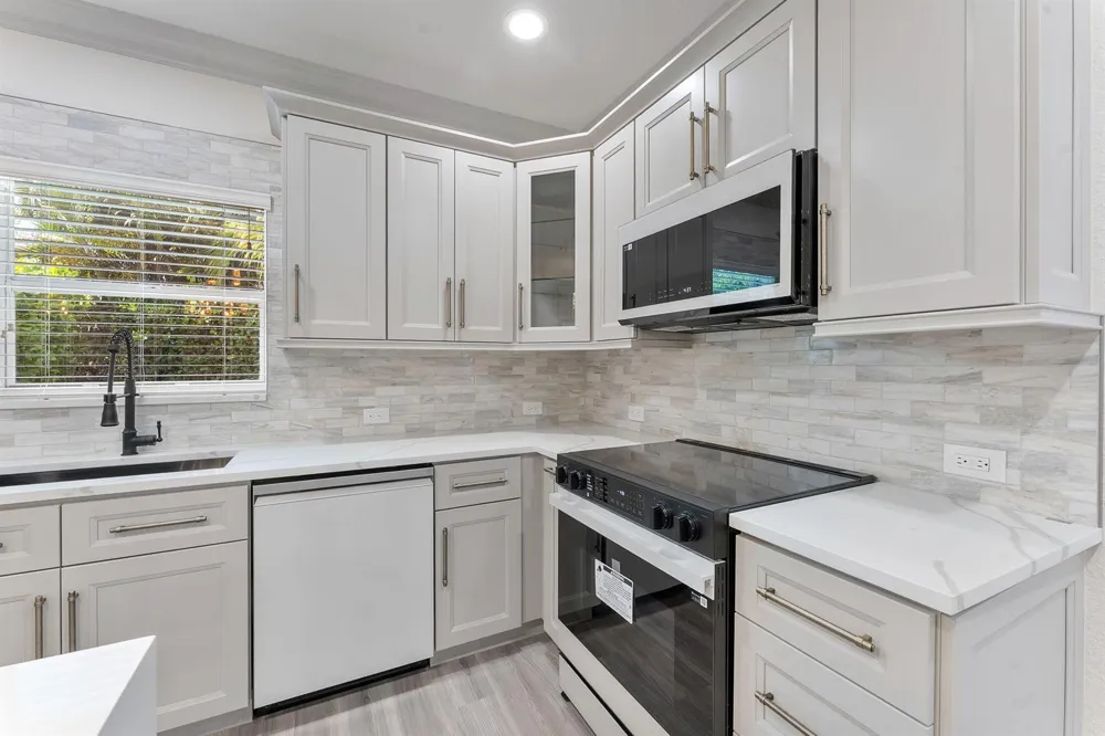 430 LUCKY LANE Delray Beach, FL 33444