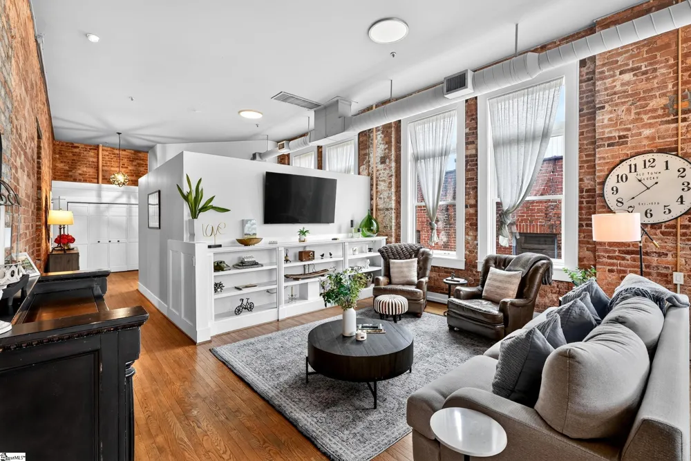 102 Main Street #Unit G Greenville, SC 29601