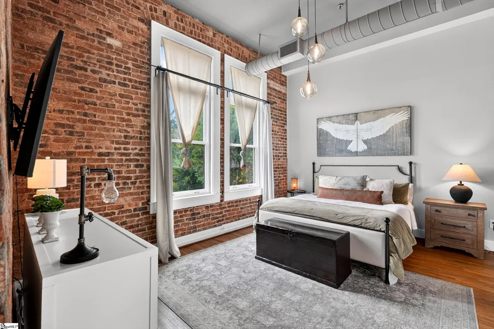 102 Main Street #Unit G Greenville, SC 29601
