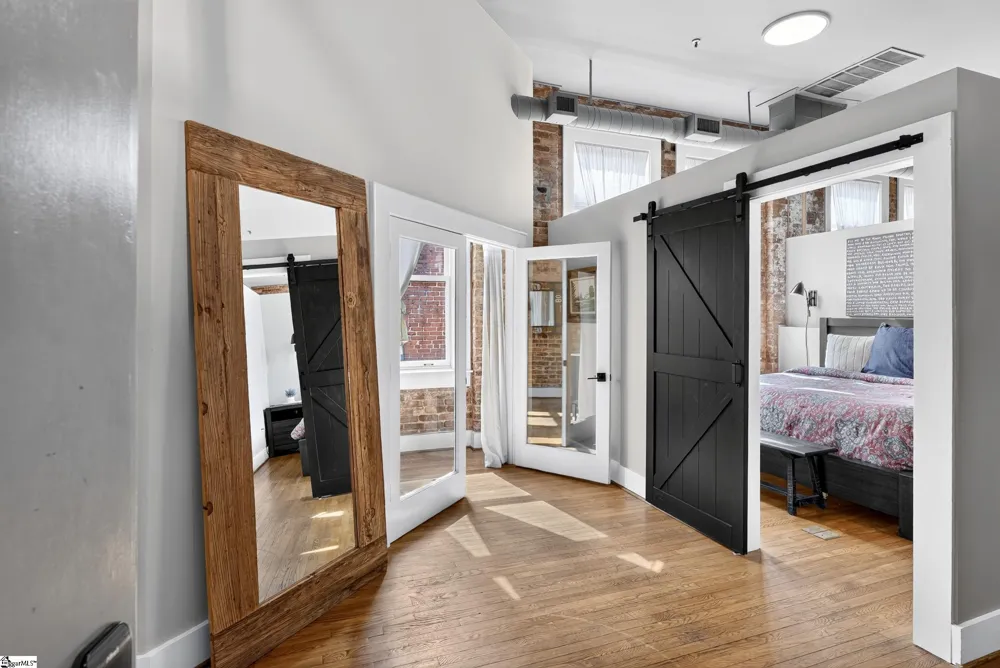 102 Main Street #Unit G Greenville, SC 29601