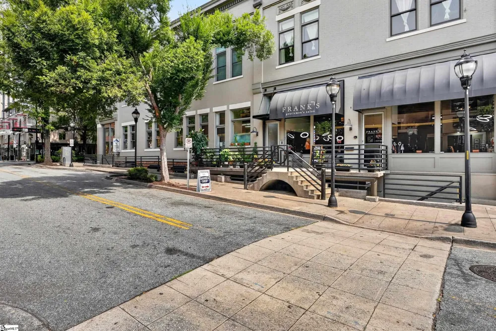 102 Main Street #Unit G Greenville, SC 29601