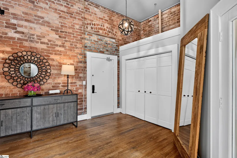 102 Main Street #Unit G Greenville, SC 29601