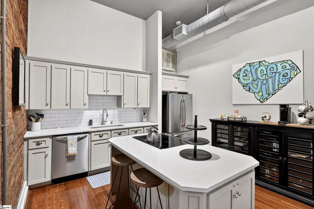 102 Main Street #Unit G Greenville, SC 29601