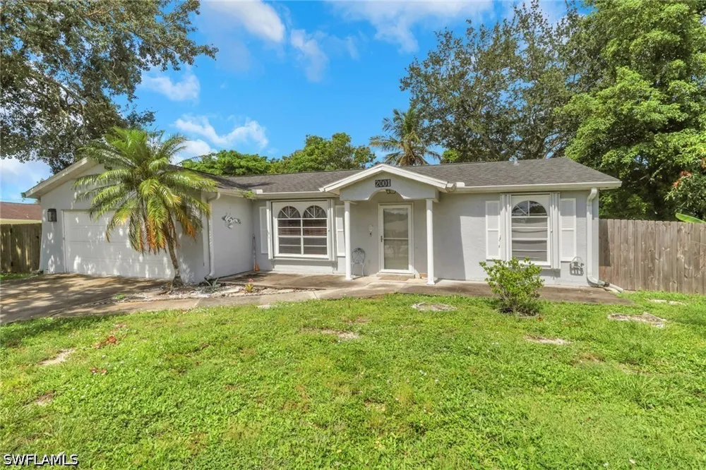 48th Street SW Naples, FL 34116