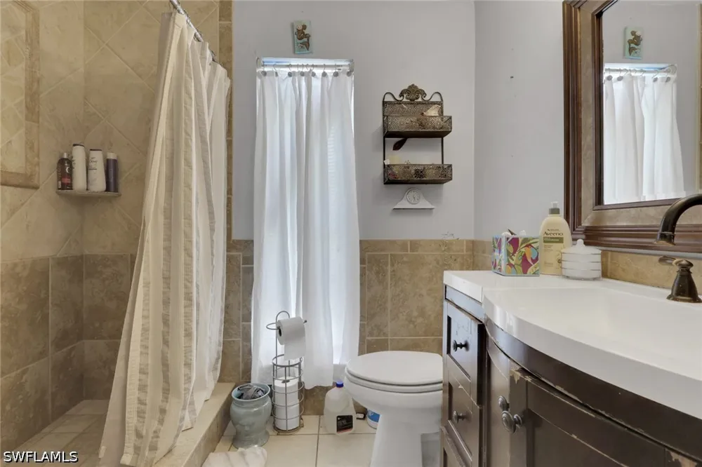 48th Street SW Naples, FL 34116