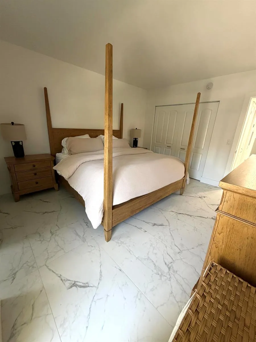 120 Lehane Terrace #206 North Palm Beach, FL 33408