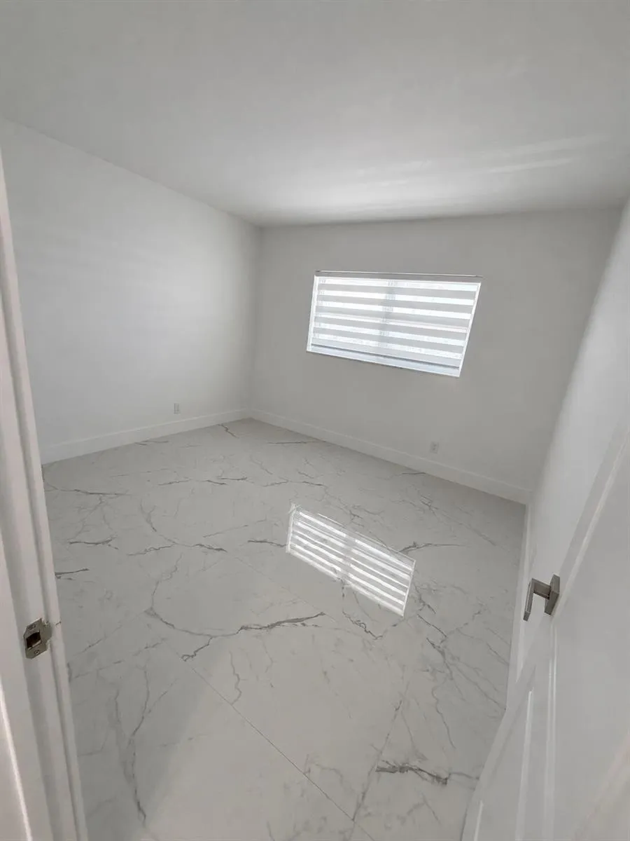 120 Lehane Terrace #206 North Palm Beach, FL 33408