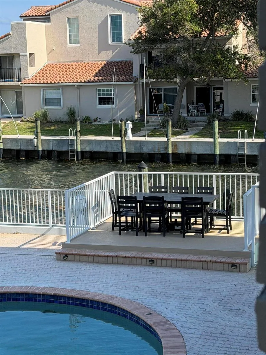 120 Lehane Terrace #206 North Palm Beach, FL 33408