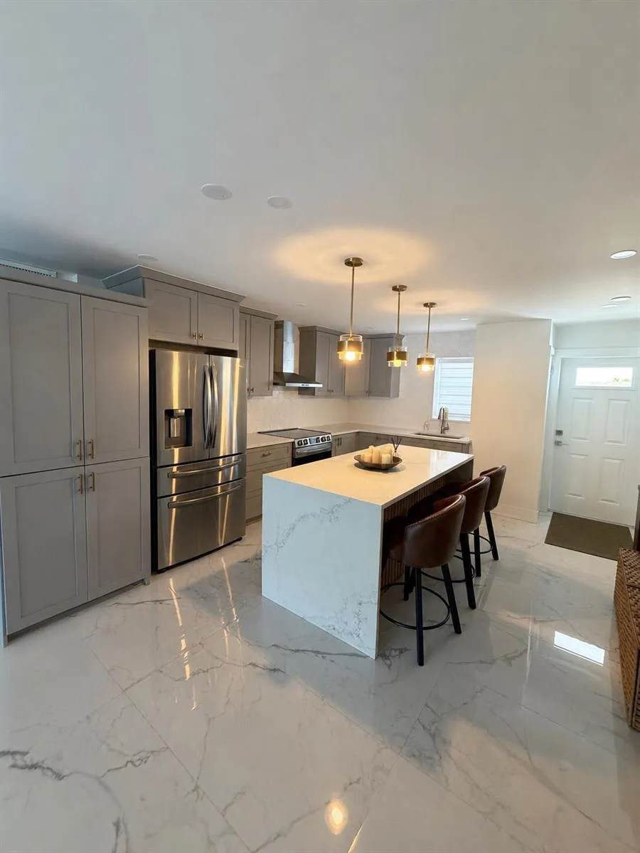 120 Lehane Terrace #206 North Palm Beach, FL 33408