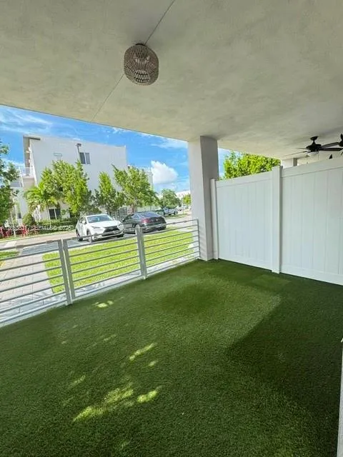 10270 NW 66th St #101 Doral, FL 33178