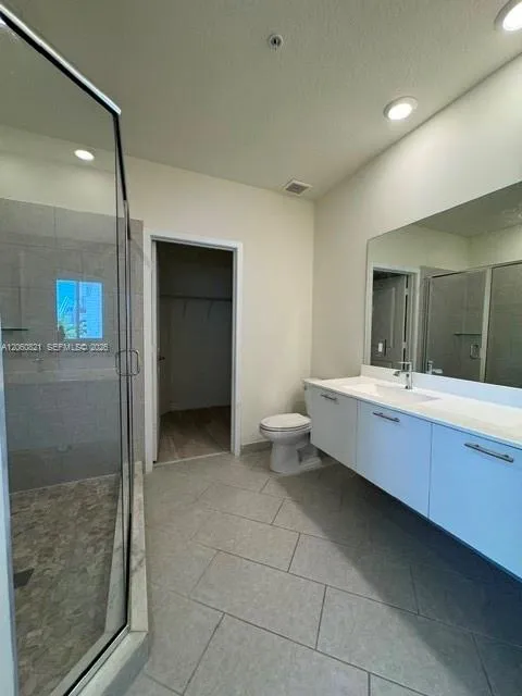 10270 NW 66th St #101 Doral, FL 33178