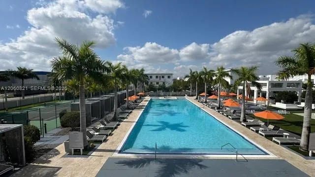 10270 NW 66th St #101 Doral, FL 33178