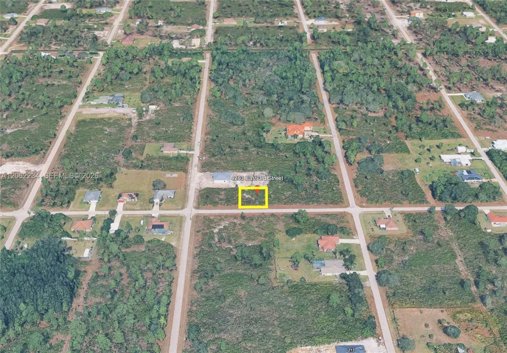 4203 E 3rd St Lehigh Acres, FL 33936