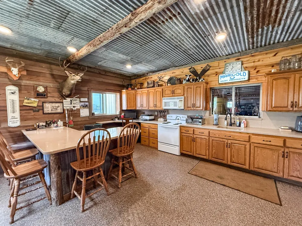 16002 Highway 71 S Blomkest, MN 56216