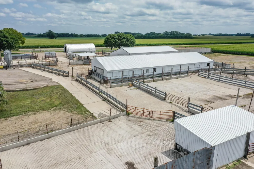 16002 Highway 71 S Blomkest, MN 56216