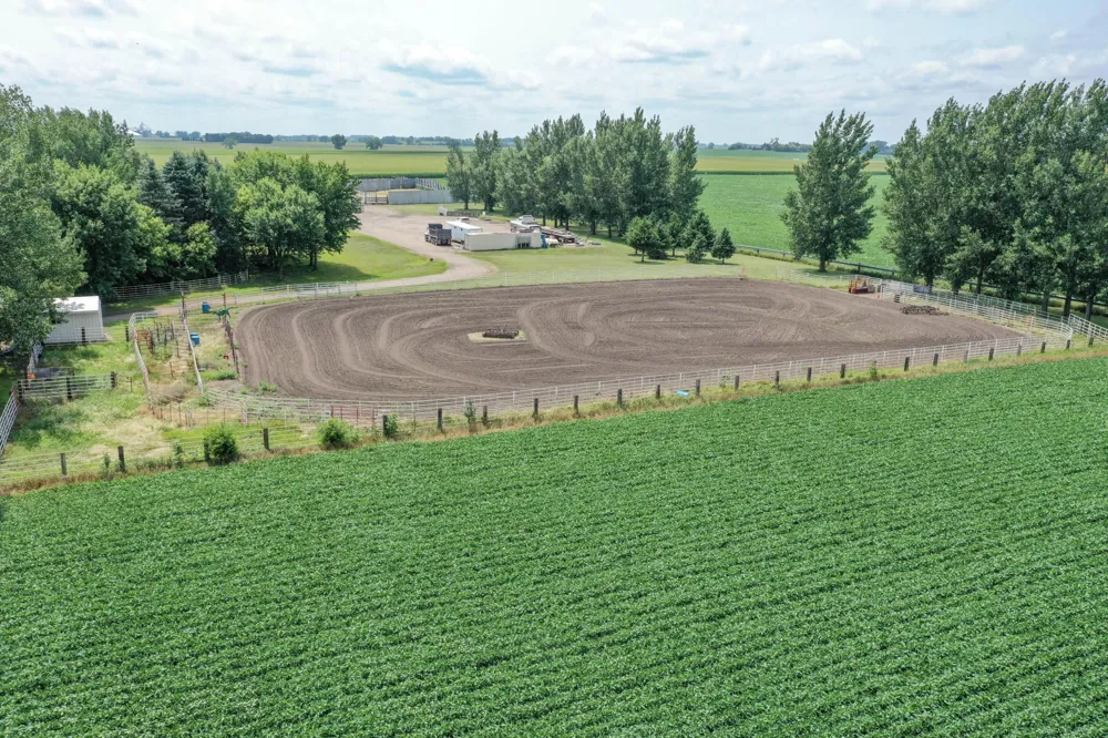 16002 Highway 71 S Blomkest, MN 56216