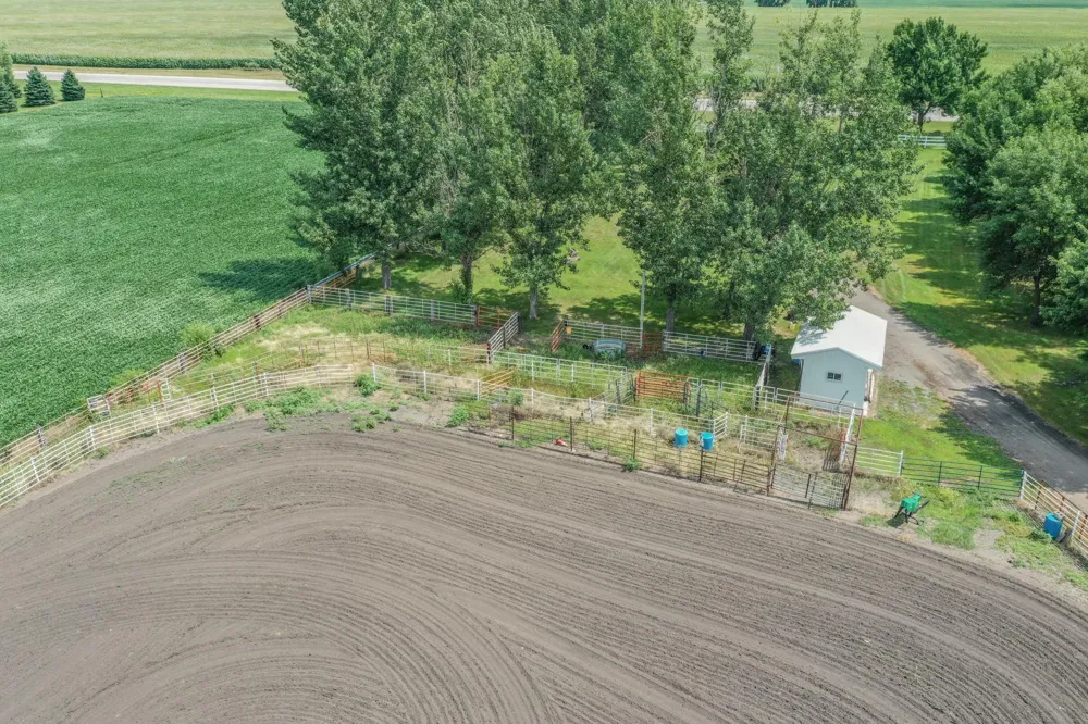 16002 Highway 71 S Blomkest, MN 56216